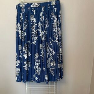 Banana Republic Navy Floral Pleated Midi Skirt